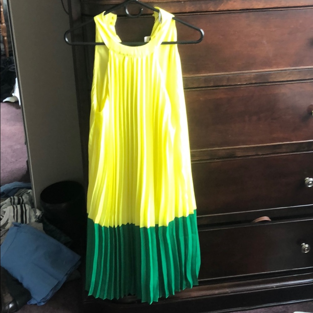 Strut & Bolt dress ladies Small